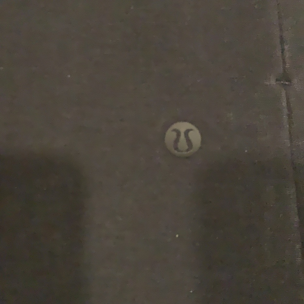 Lululemon pants - Picture 2 of 4